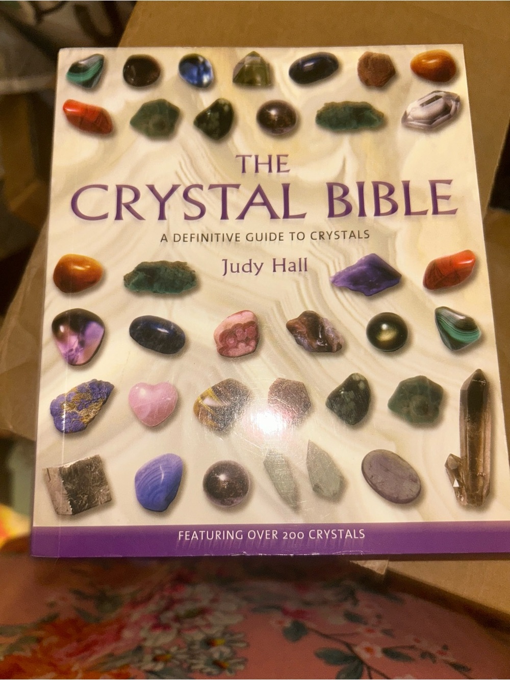 Assorted books - Picture 11 of 13